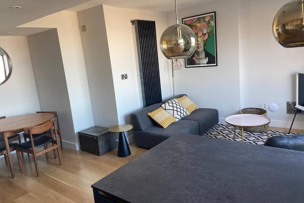 Beachside Apartment In The Centre Of Town 뉴키 외부 사진