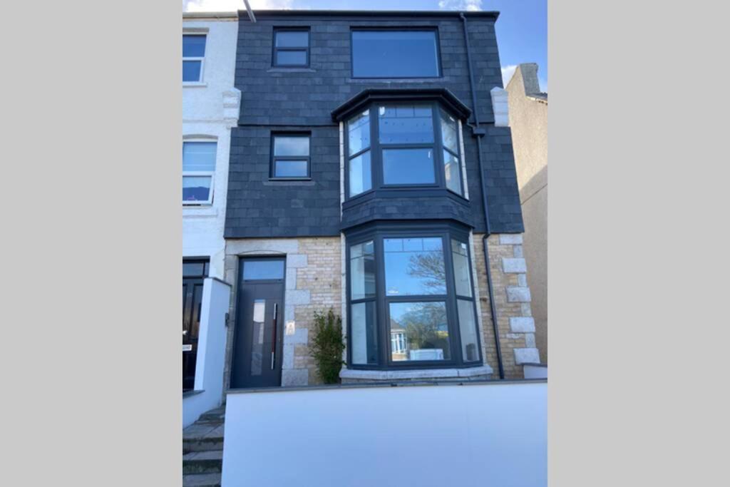 Beachside Apartment In The Centre Of Town 뉴키 외부 사진